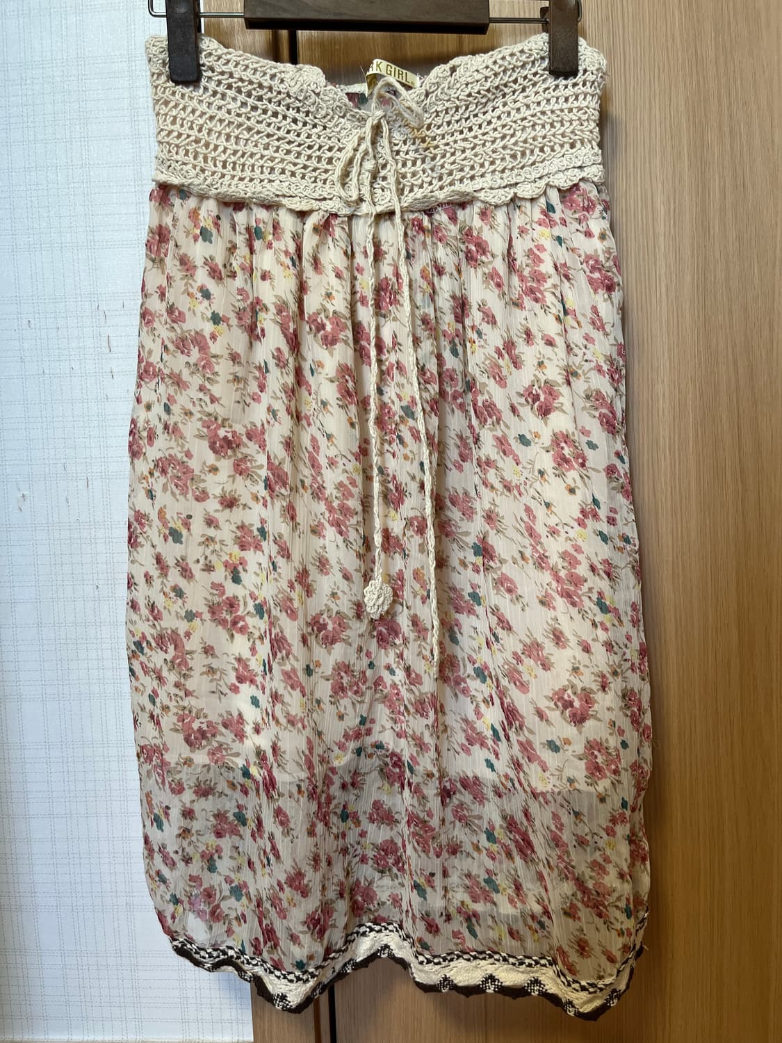 홀터넥 잔꽃 롱블라우스 상품이미지1