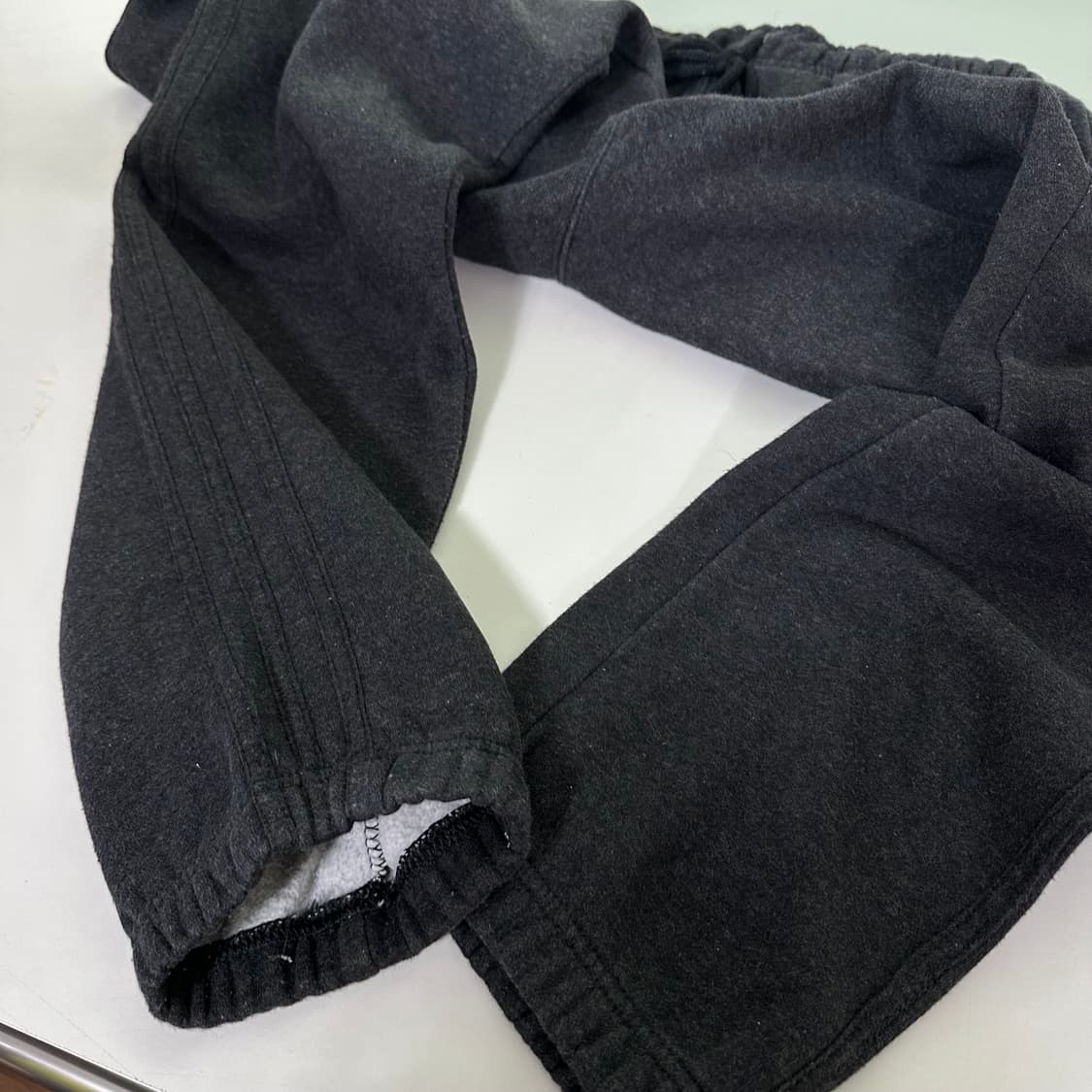 XXL 아디다스오리지날 챠콜 레귤러핏 3스트라이프 코튼 트랙팬츠 상품이미지4