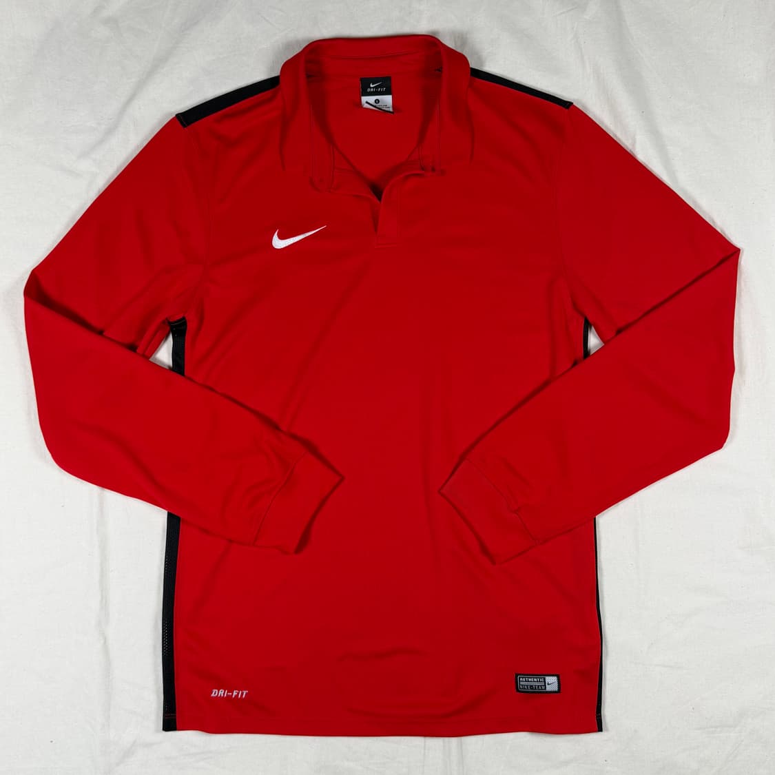 나이키 카라티 기능성 긴팔티 상품이미지1