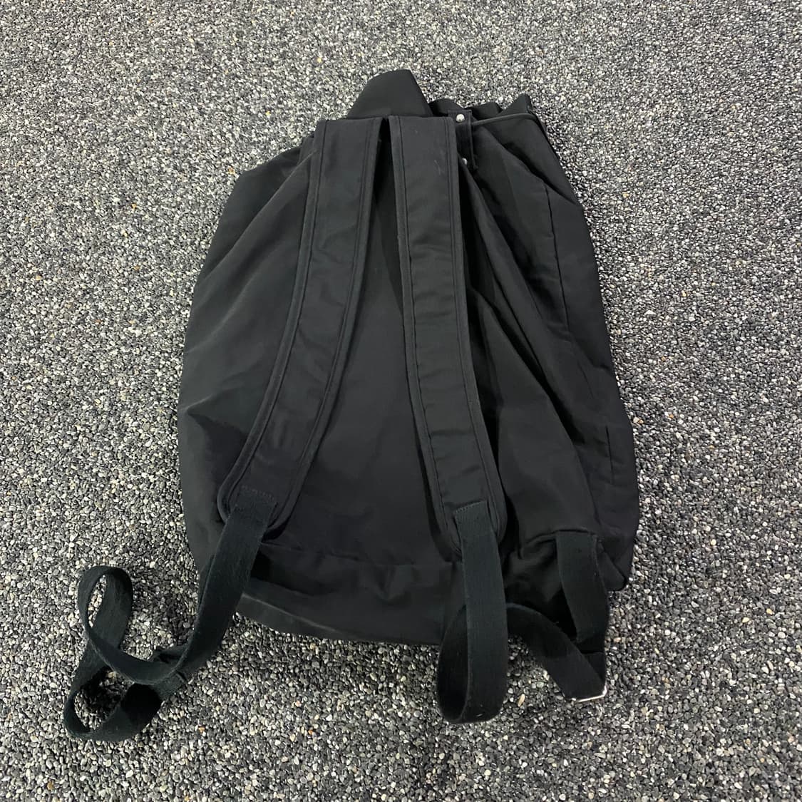 디퍼런트이즈오케이 스파이럴 프린트 백팩 블랙 B3746 상품이미지4