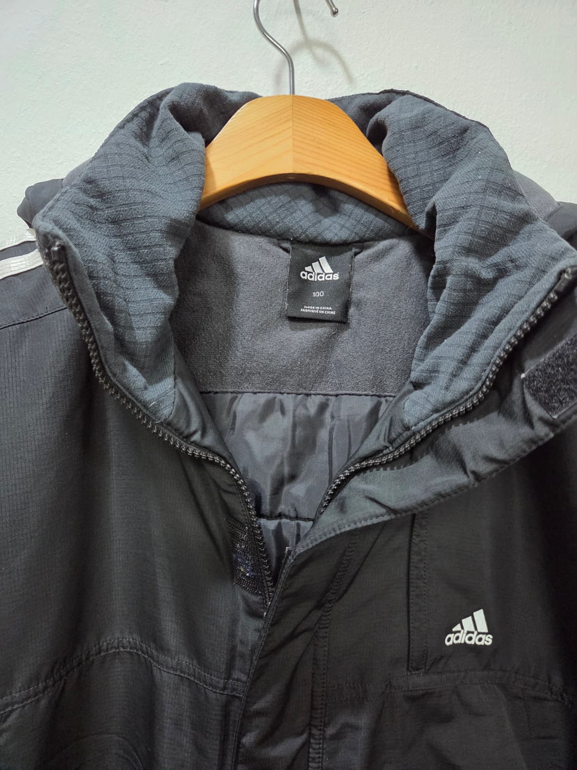 아디다스 삼선 후드 겨울용 바람막이 블랙 100 상품이미지3