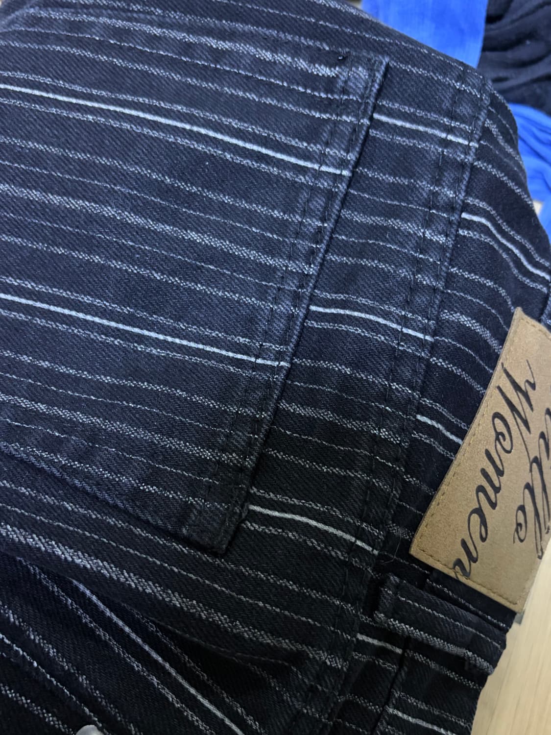 밀로우먼 스트라이프 블랙 벌룬 진(s) 상품이미지4