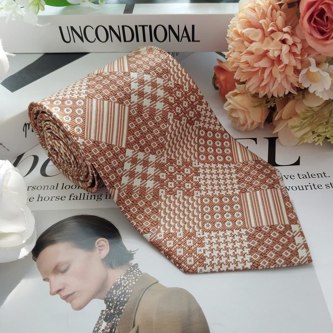 니나리치 실크 브라운 패턴 넥타이 9.6cm A+등급 K2406
 상품이미지5