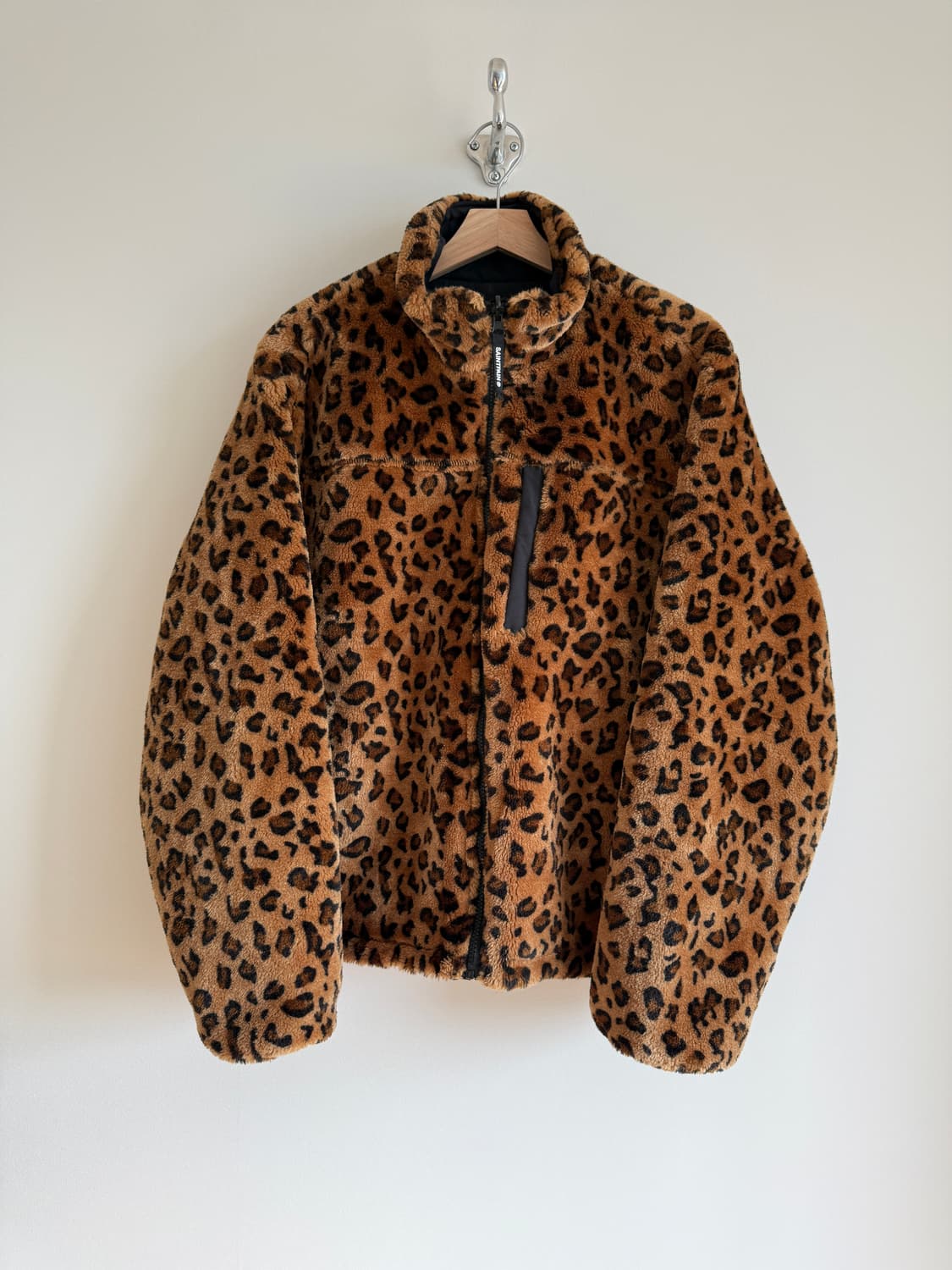 세인트페인(SAINTPAIN) 리버시블 레오파드 플리스 상품이미지1