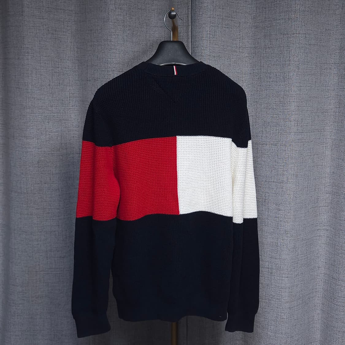 L ) 타미힐피거 빅로고 블럭 니트 상품이미지3