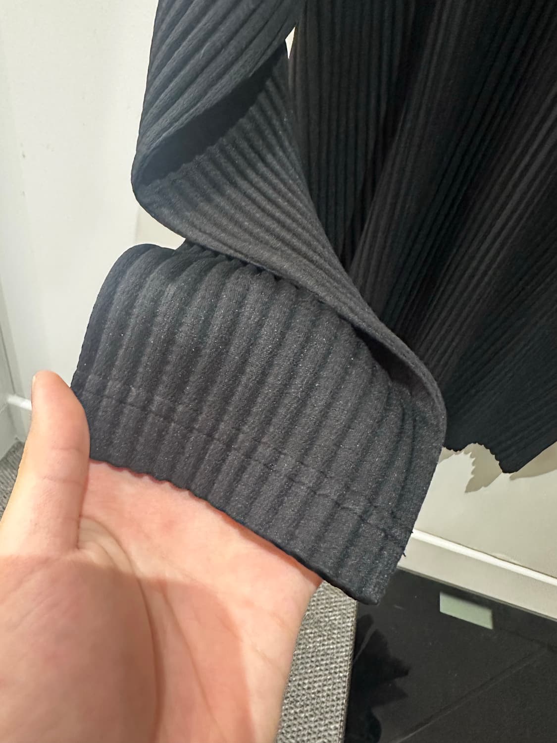 옴므플리세 베이직 가디건 2 블랙 JD441 상품이미지4