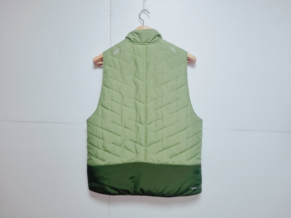 남성 2022 나이키 러닝 써마핏 리펠 경량 패딩 베스트 조끼 러닝복 상품이미지1