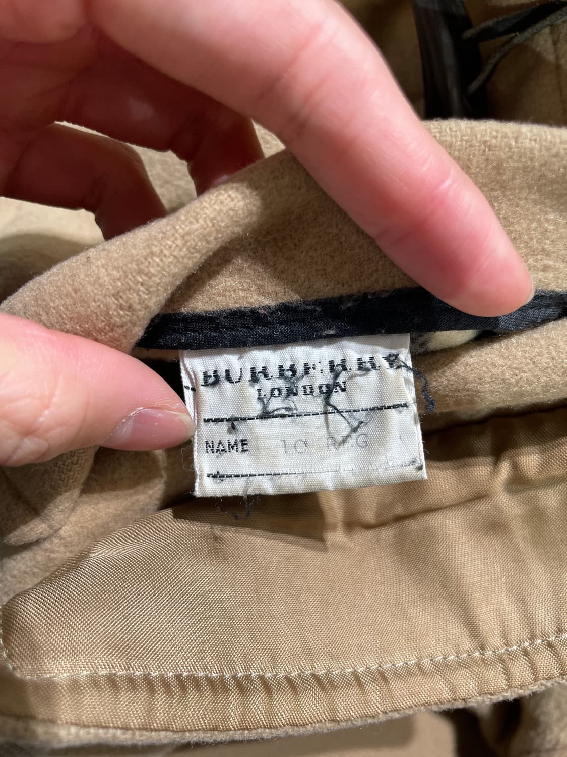 버버리 베이지 스페셜리티 울 후디 더플 코트 상품이미지9