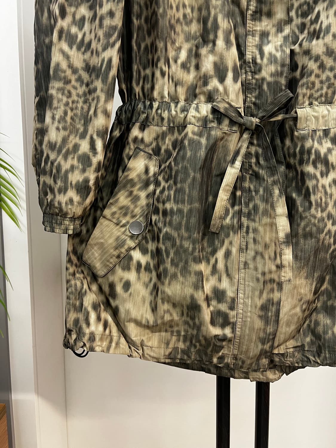 아디다스by 스텔라매카트니 바람막이 코트 M 상품이미지6