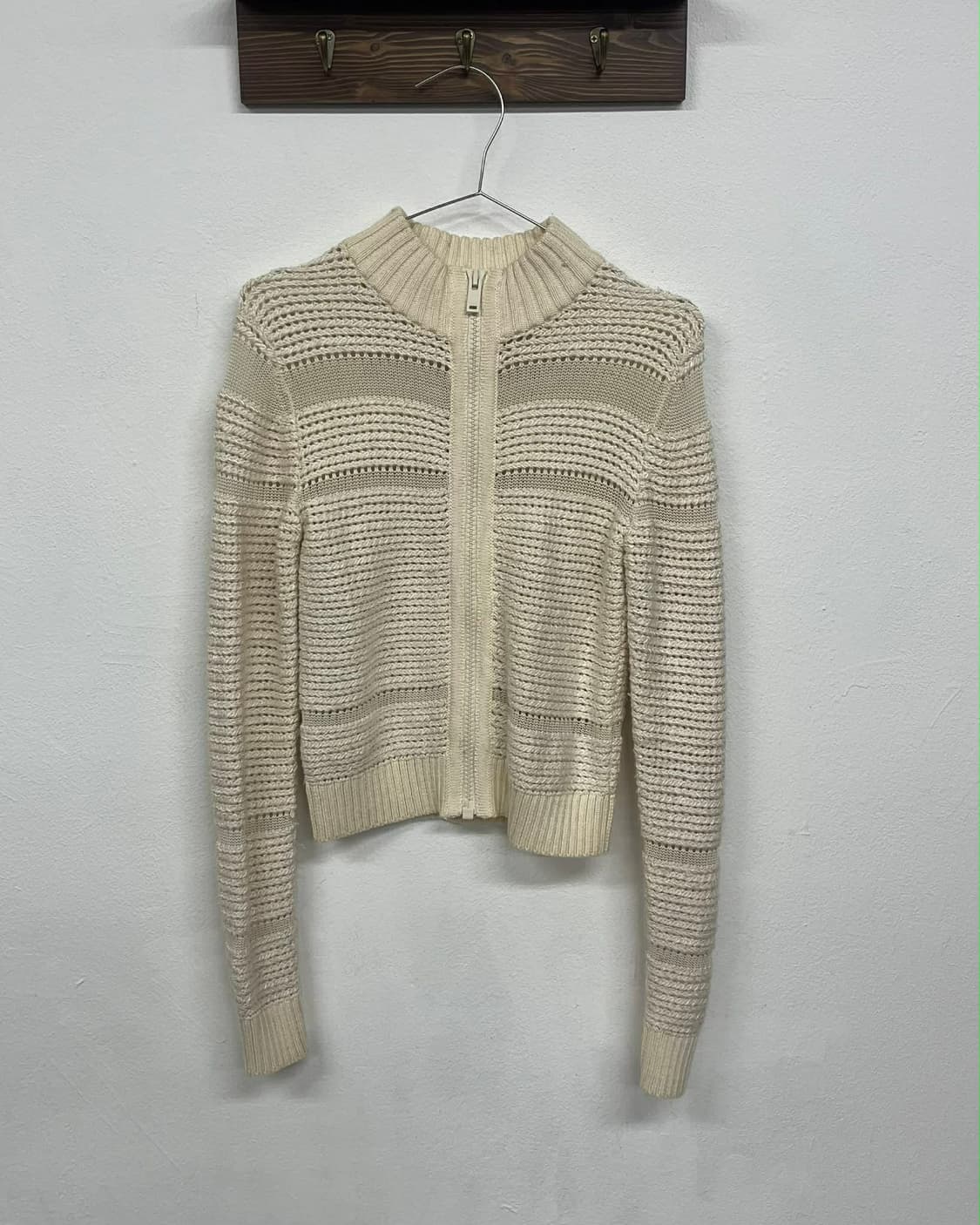 [XS] Cos 코스 크롭 니트 집업 상품이미지4