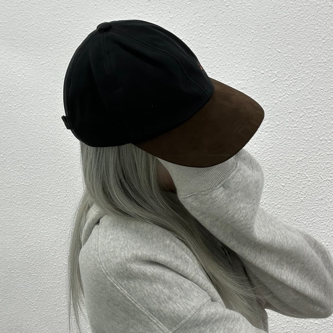 바버 브라운 배색 스냅백 상품이미지2