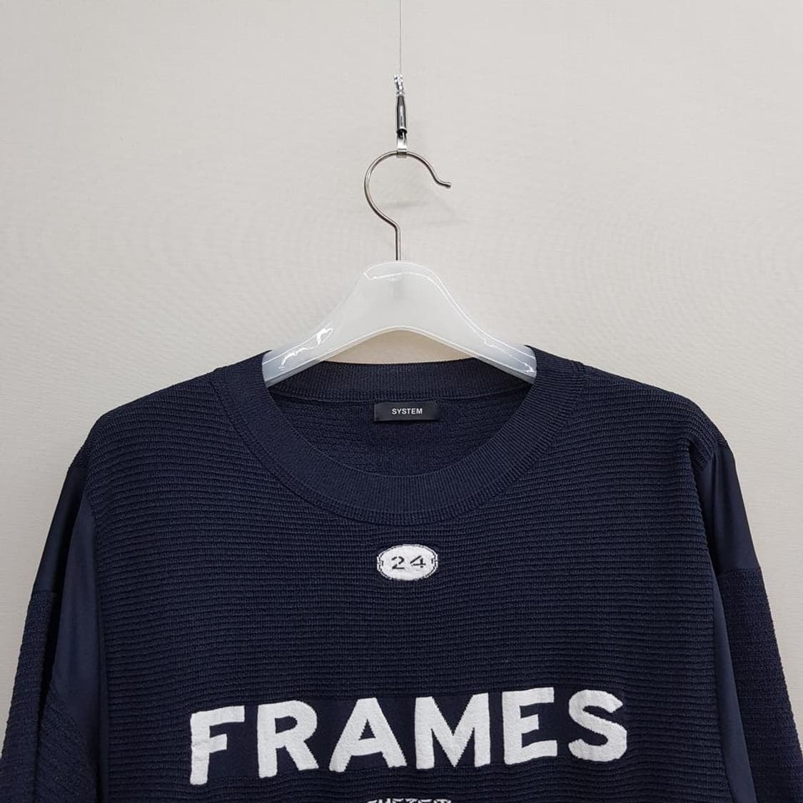 한섬 시스템 2023 로고 자수 오버핏 반팔 니트 F90 사이즈 상품이미지2