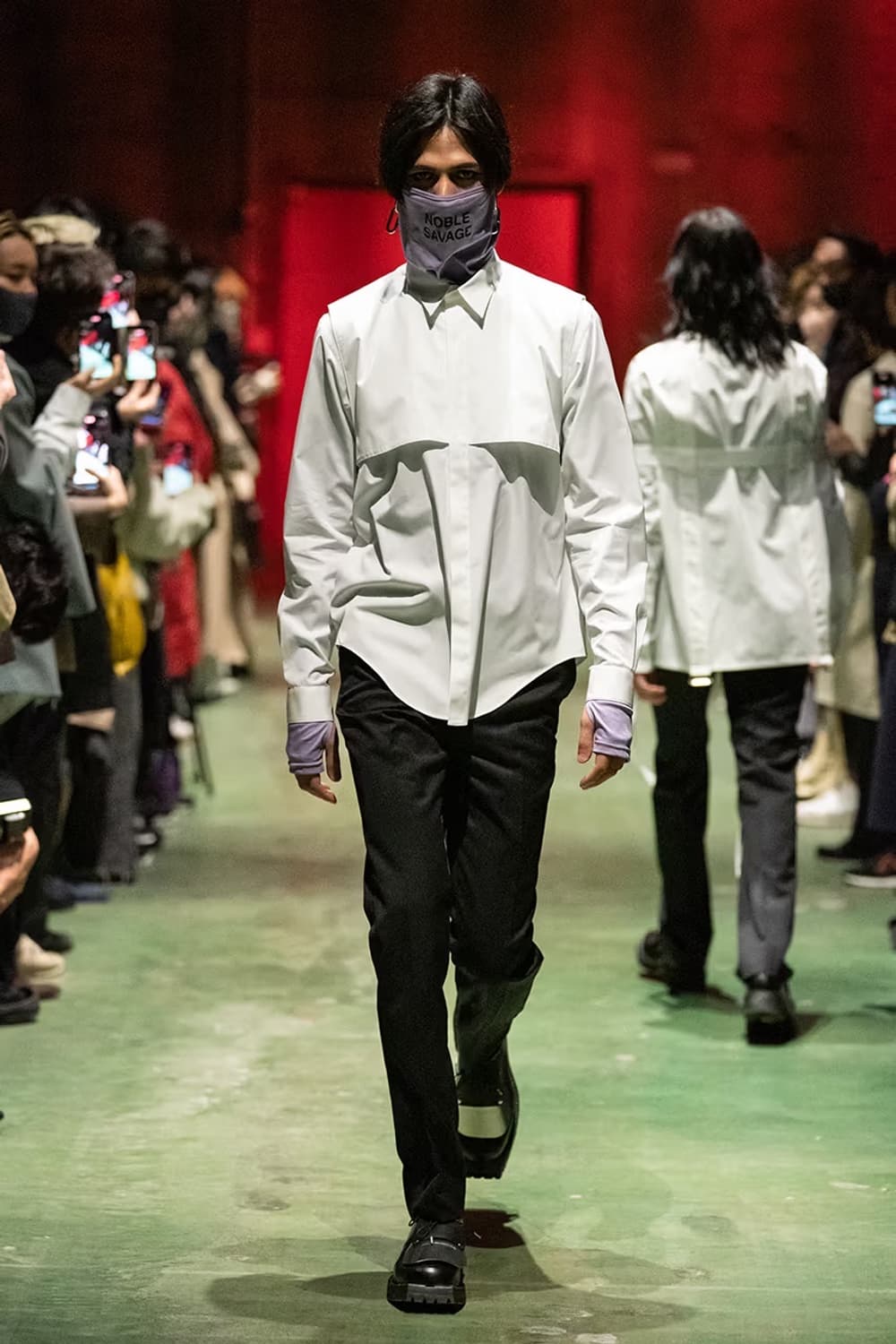 존 로렌스 설리반 프린트 이어 후크 하이넥 탑 상품이미지3