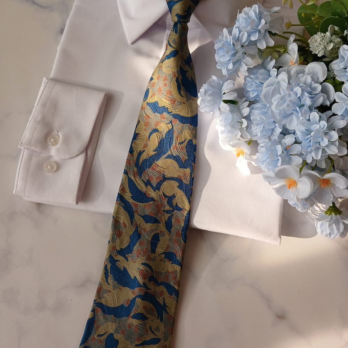 더반 실크 블루 패턴 넥타이 8.6cm A+등급 A19398
 상품이미지7