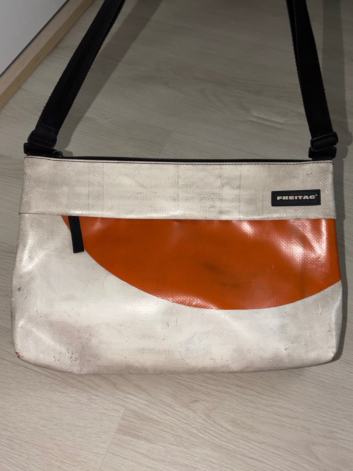 프라이탁 루 상품이미지1