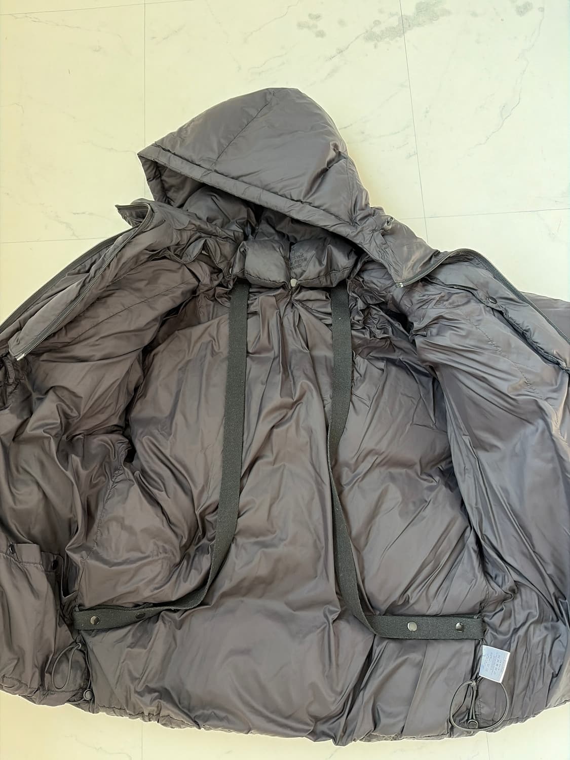 éé by nouvmarée 다운 파카 블랙 상품이미지4