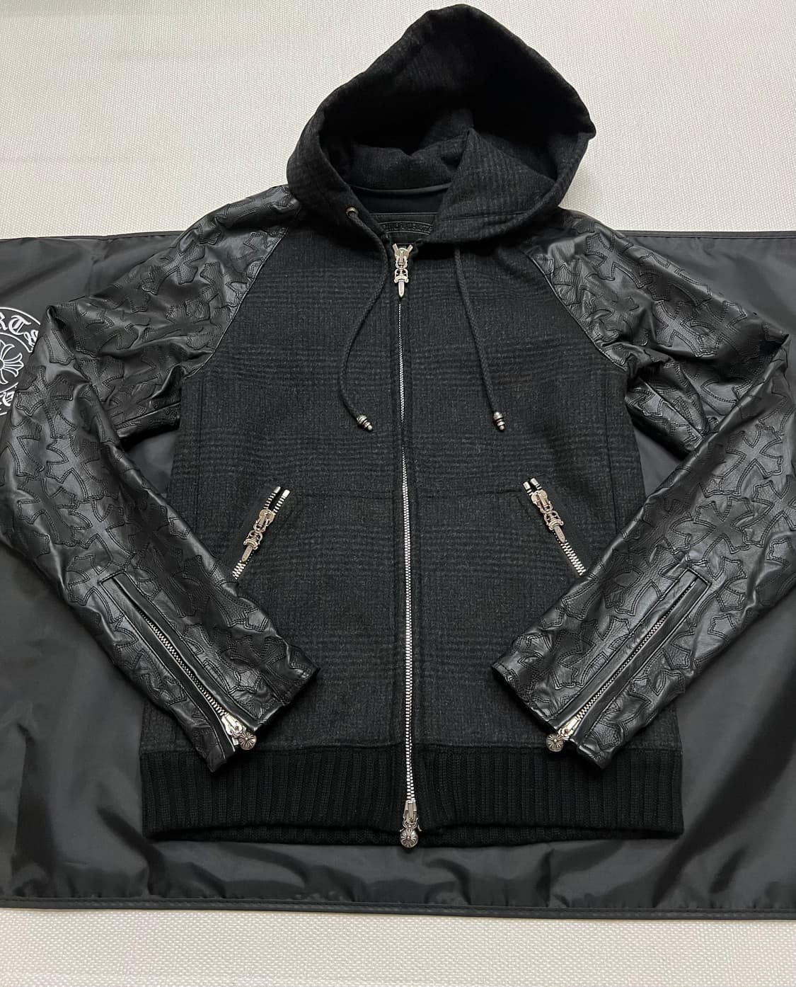 크롬하츠 크로스패치 레더 자켓 상품이미지3