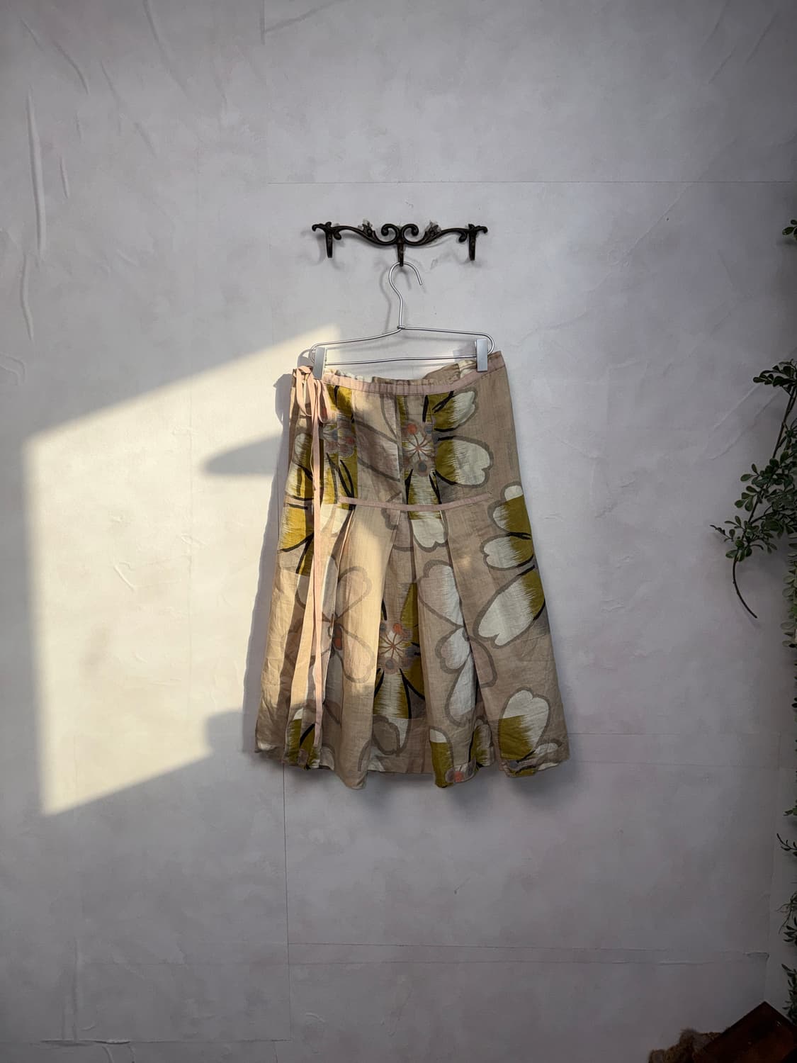 Calvin Klein flower linen wrap skirt 상품이미지1