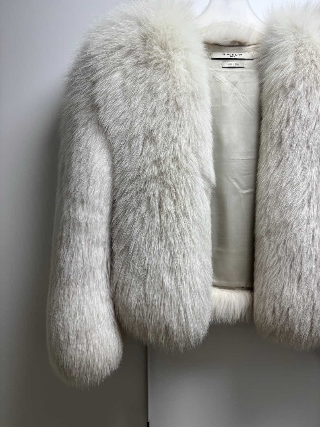 지방시 폭스 퍼자켓 상품이미지2