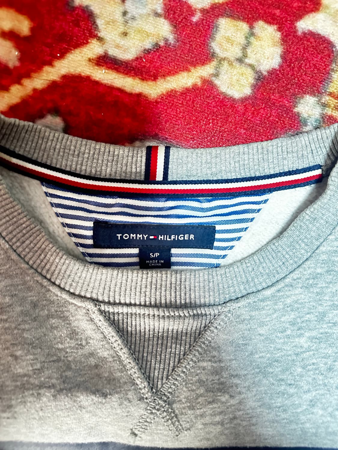 타미힐피거 빅로고 프린팅 맨투맨 M 상품이미지2