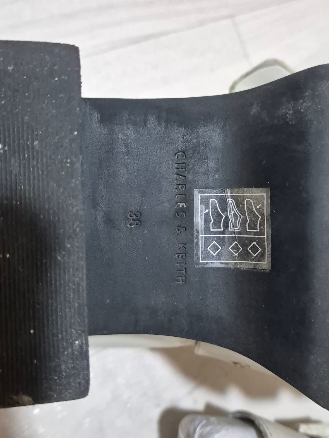 찰스앤키스 벨티드 통굽 로퍼 38 상품이미지8