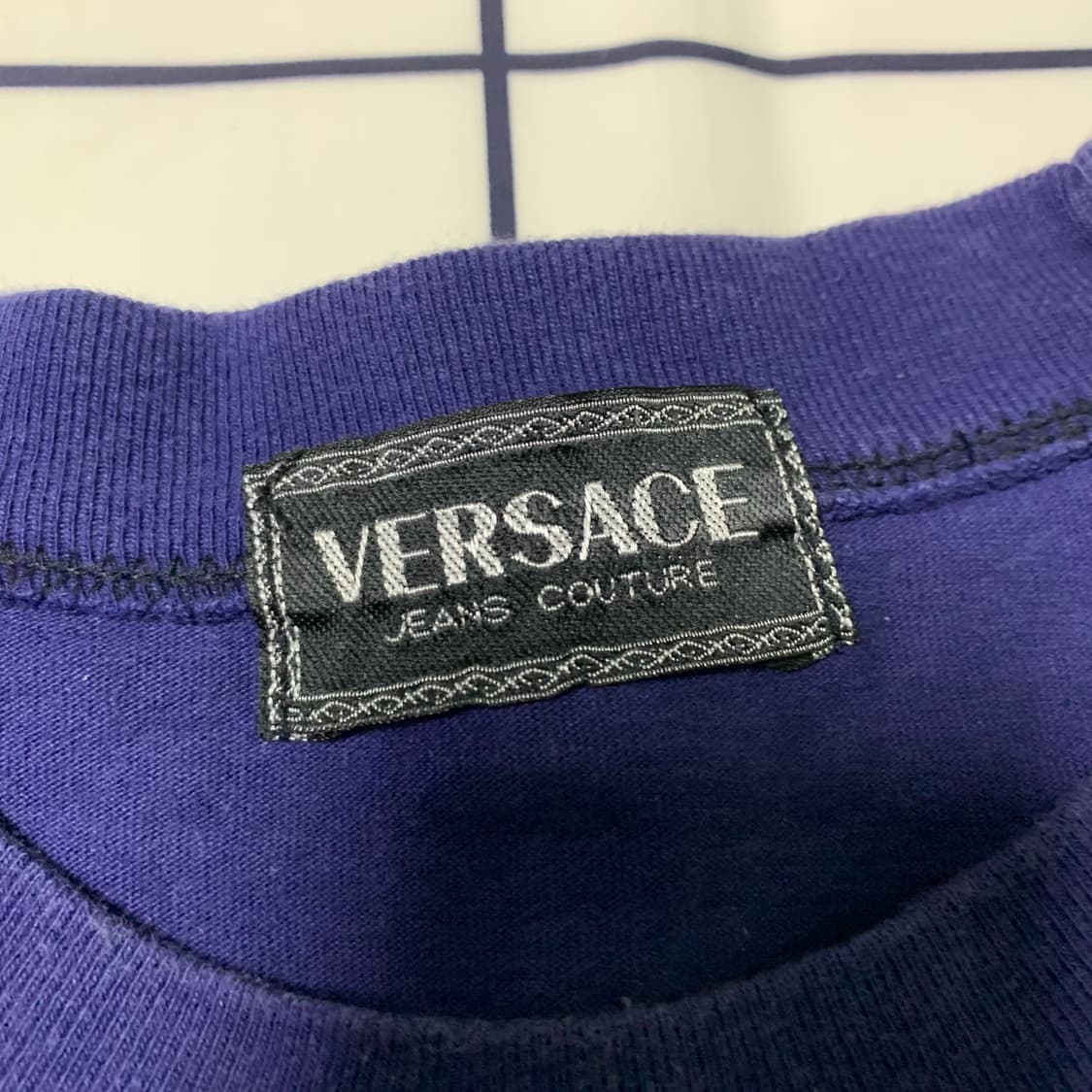 베르사체 빅로고 반팔(정품) 상품이미지5