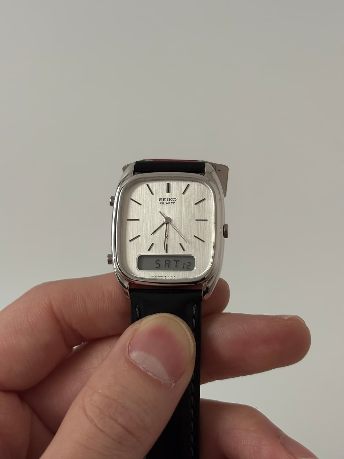 세이코 1980년대 실버 탱크 아나 디지 쿼츠 데드스탁 상품이미지3