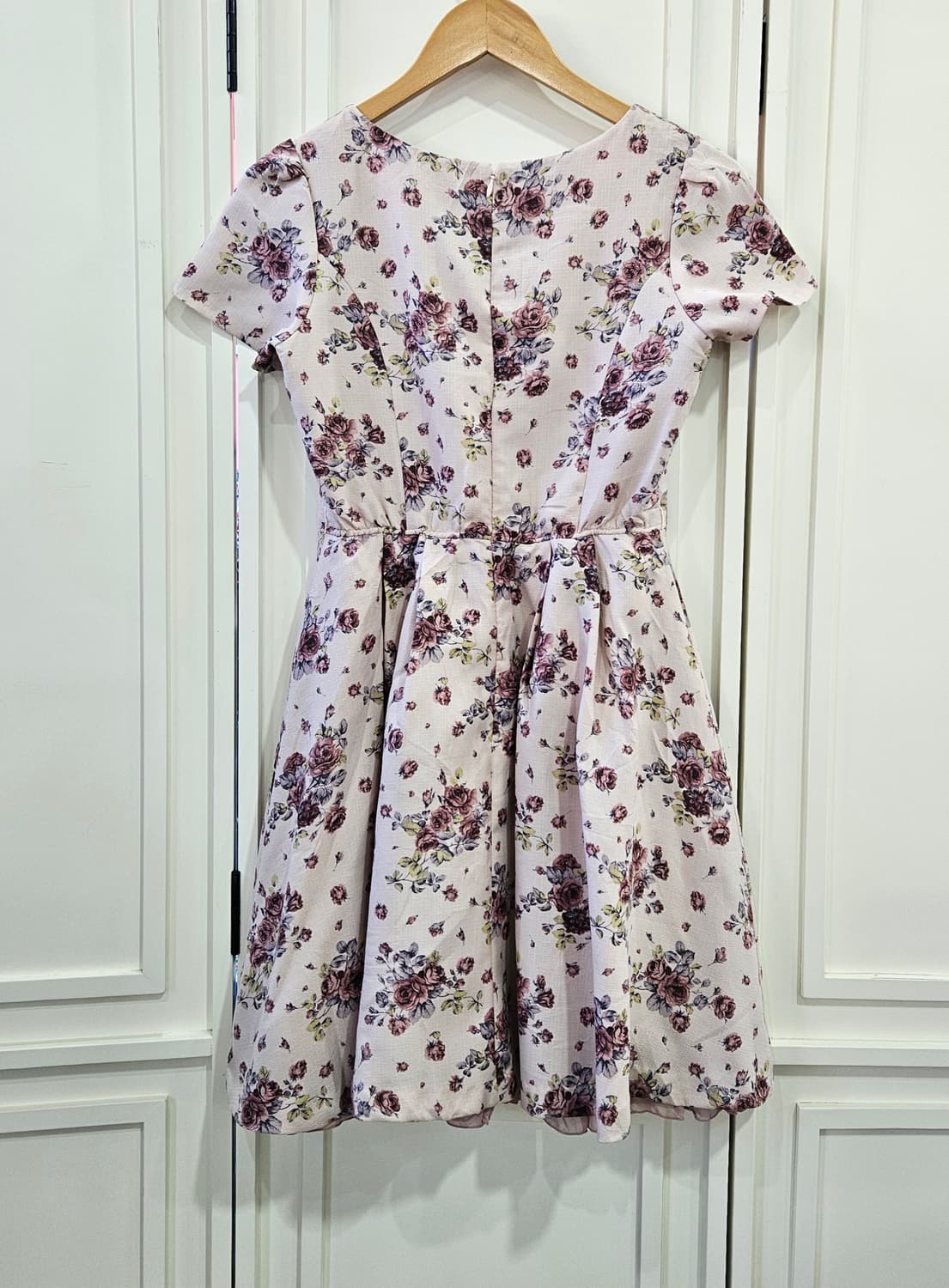 레스트로즈(Lest Rose) 디즈니 콜라보 플라워 원피스 상품이미지5