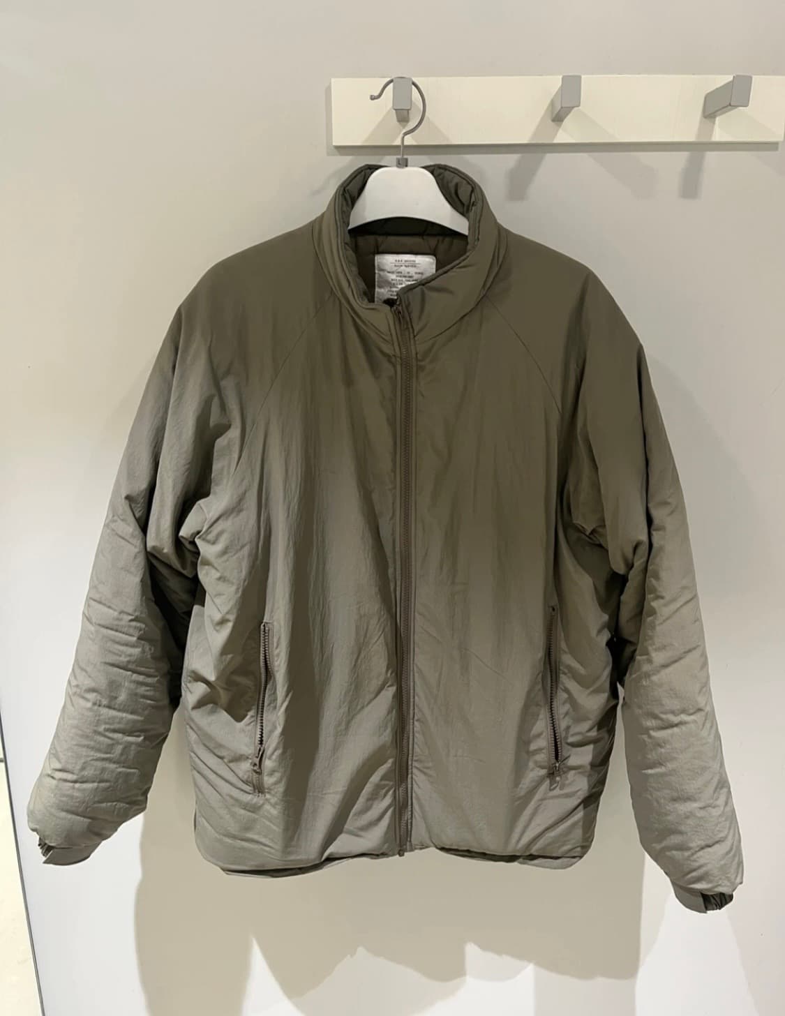 프릭스스토어 레벨7 빅실루엣 상품이미지1