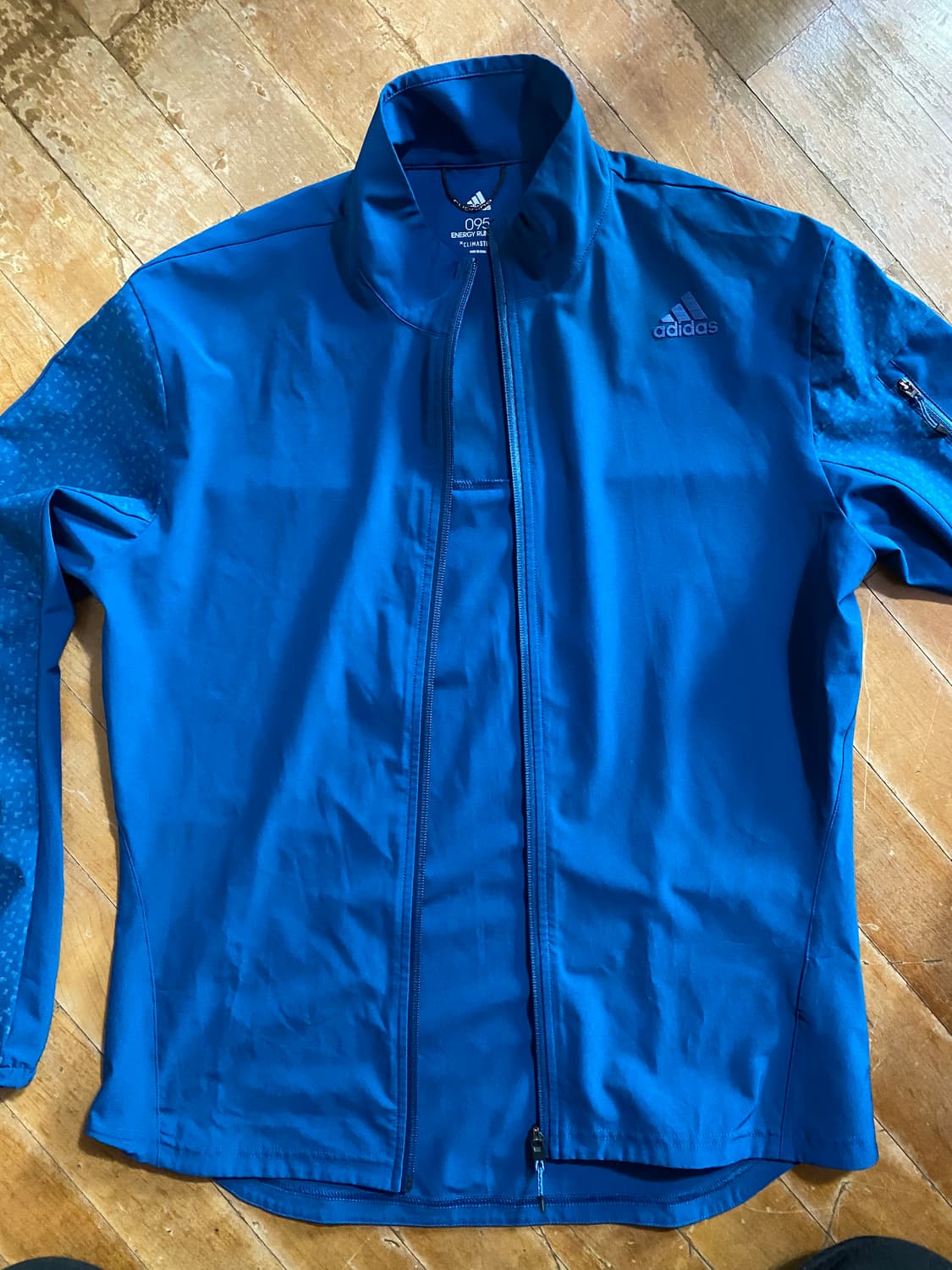 아디다스 남성 에너지 러닝 클라이마스톰 자켓 95 상품이미지1