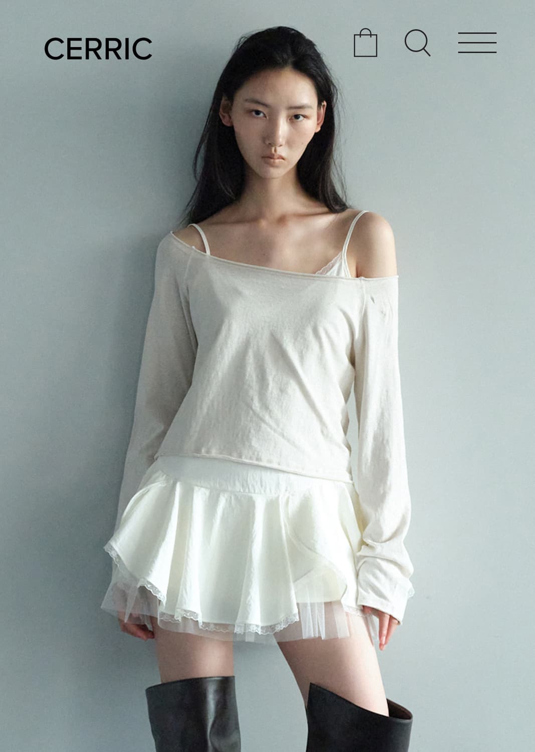 세릭 로우 컷 보트넥 탑 IVORY 상품이미지1