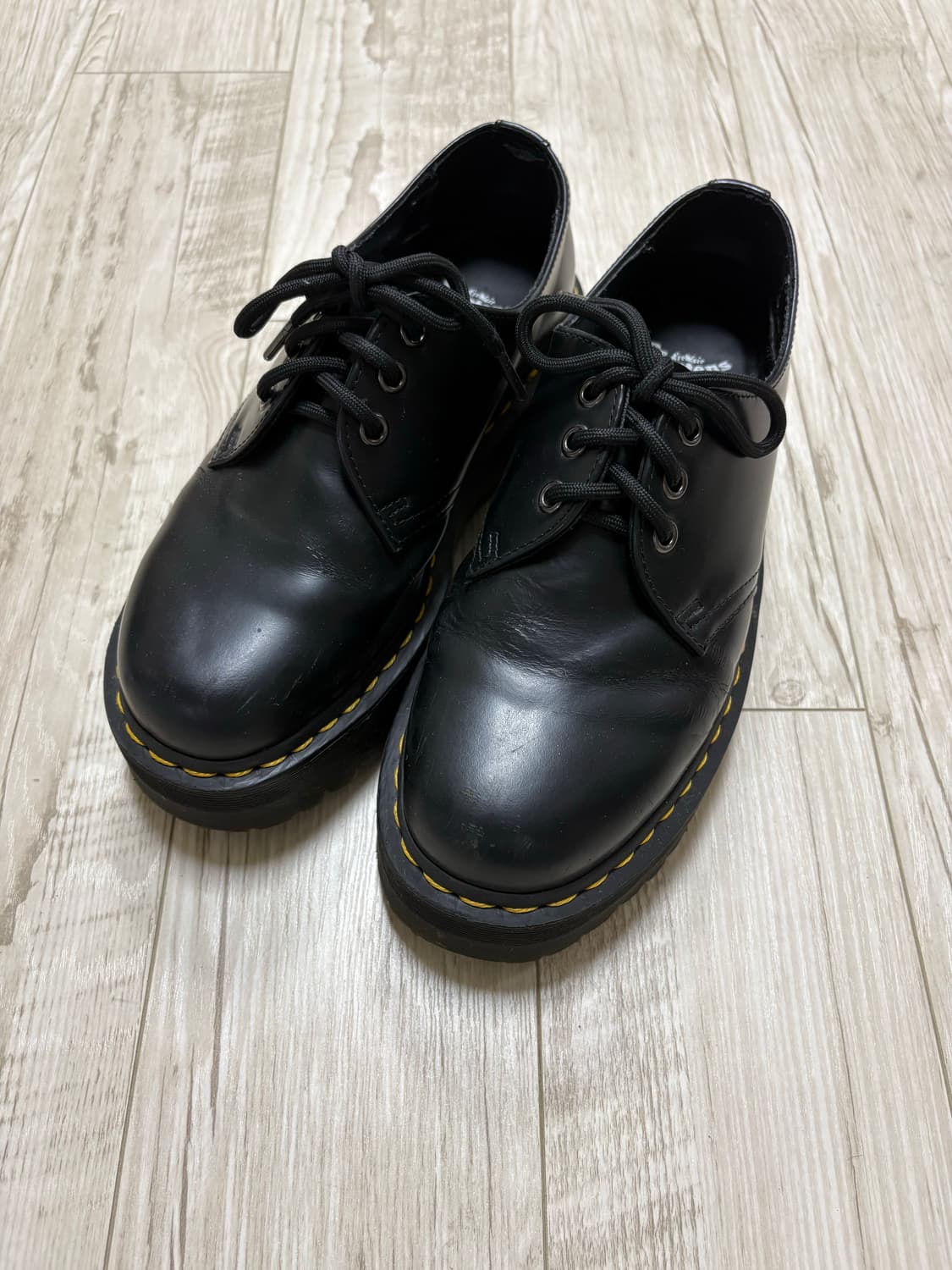 닥터마틴 1461 3홀 쿼드 250 상품이미지1