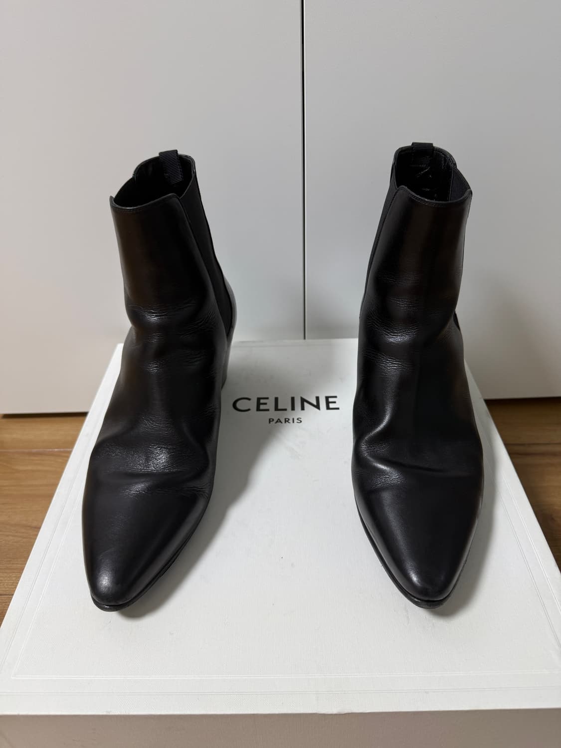 셀린느 첼시부츠42사이즈 팝니다 상품이미지4