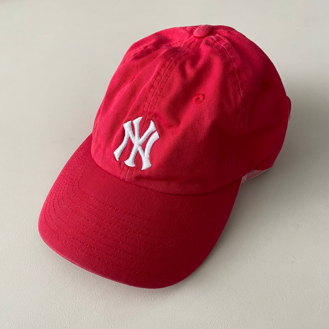 양키스 캡 (아디다스, 미체엔 네스 제품) 레드,핑크 상품이미지1