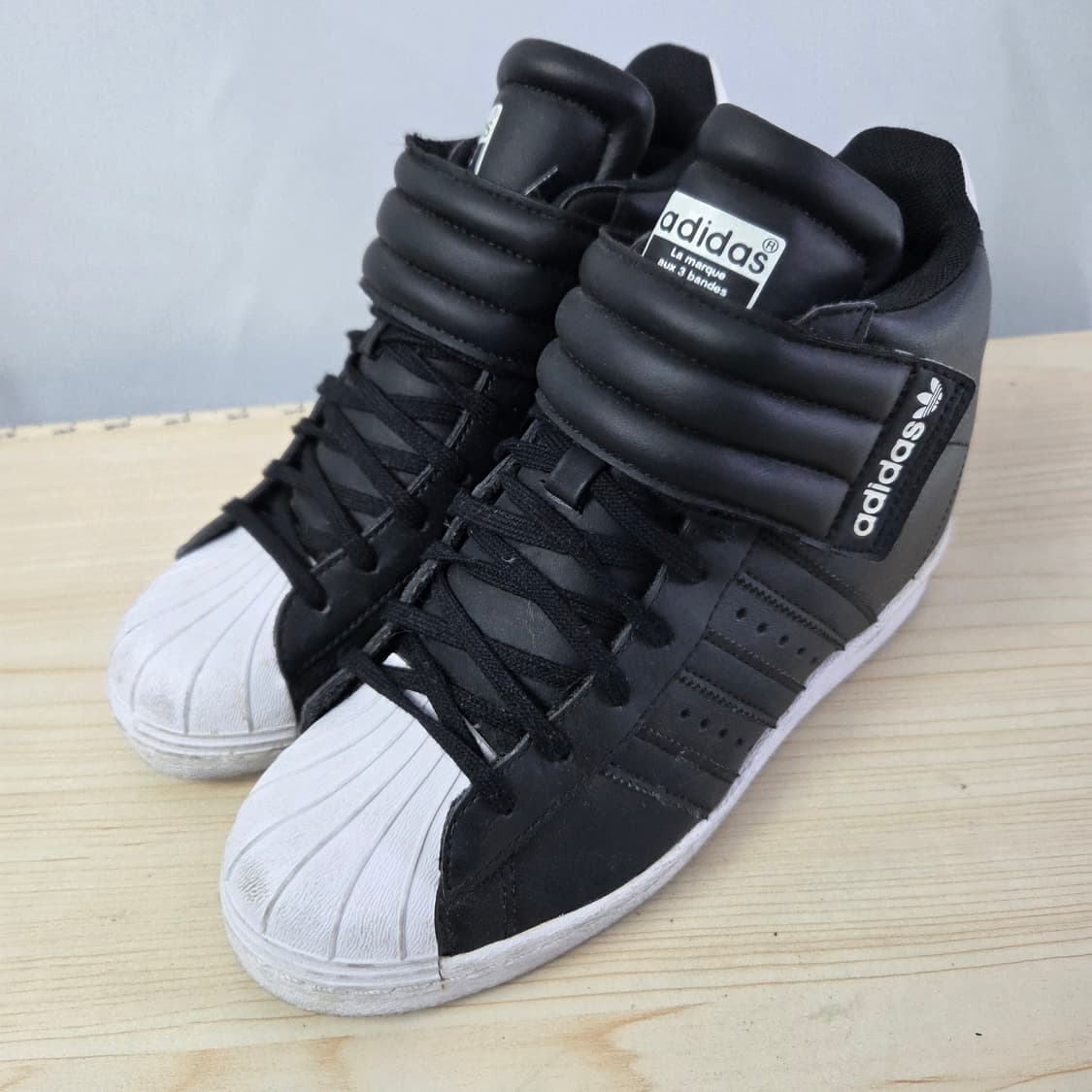 아디다스 슈퍼스타 업 스트랩 240 상품이미지1