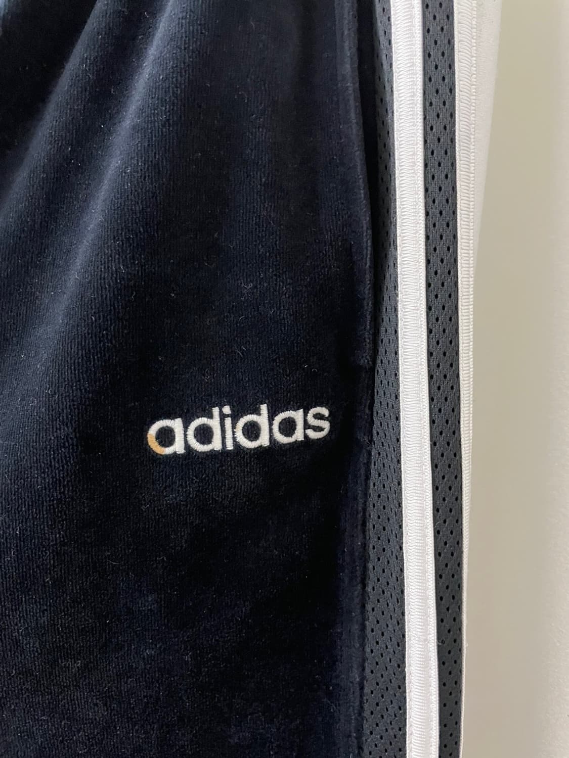 아디다스 벨벳 트레이닝 세트  상품이미지7