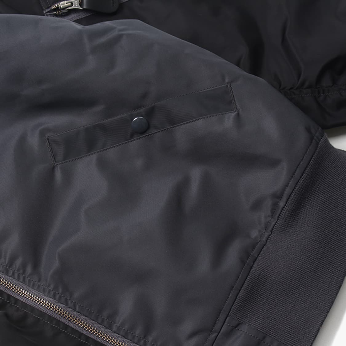  BEAMS "Black Grey MA-1" 상품이미지4