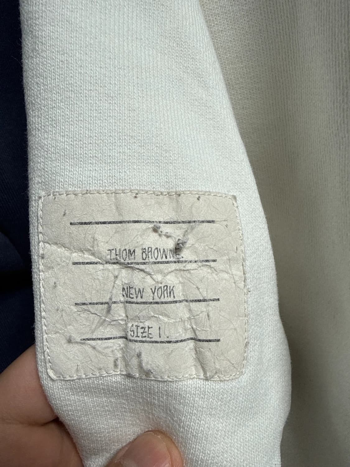 톰브라운 백삼선 맨투맨 1사이즈 상품이미지3