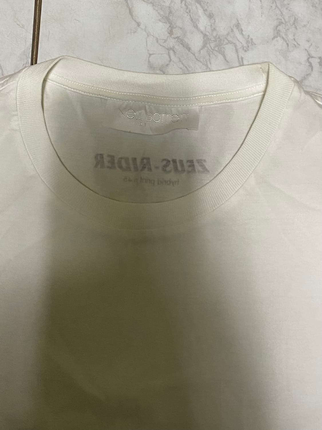 닐바렛 반팔 티셔츠 사이즈 95 상품이미지2