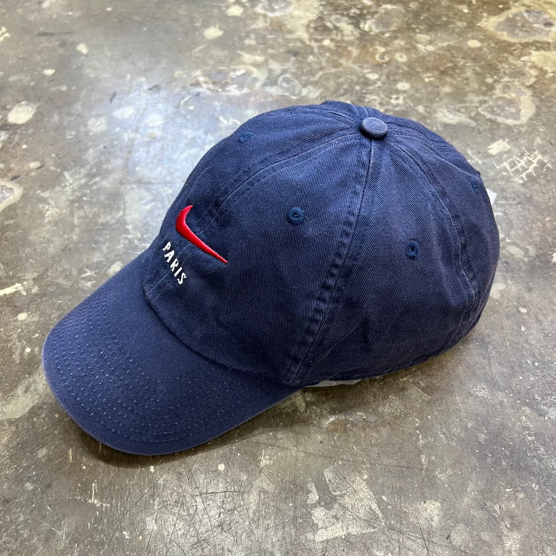나이키 스우시 파리 로고 볼캡 파리 생제르망 야구모자 모자 상품이미지2