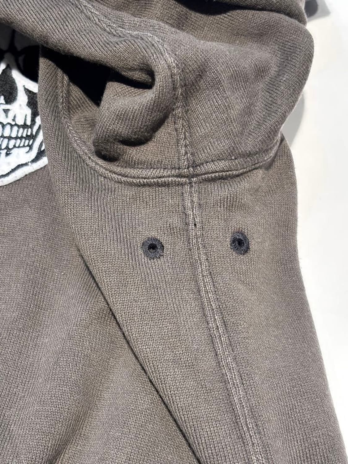 04SS 넘버나인 드림기 스컬 와펜 후드 집업 상품이미지10