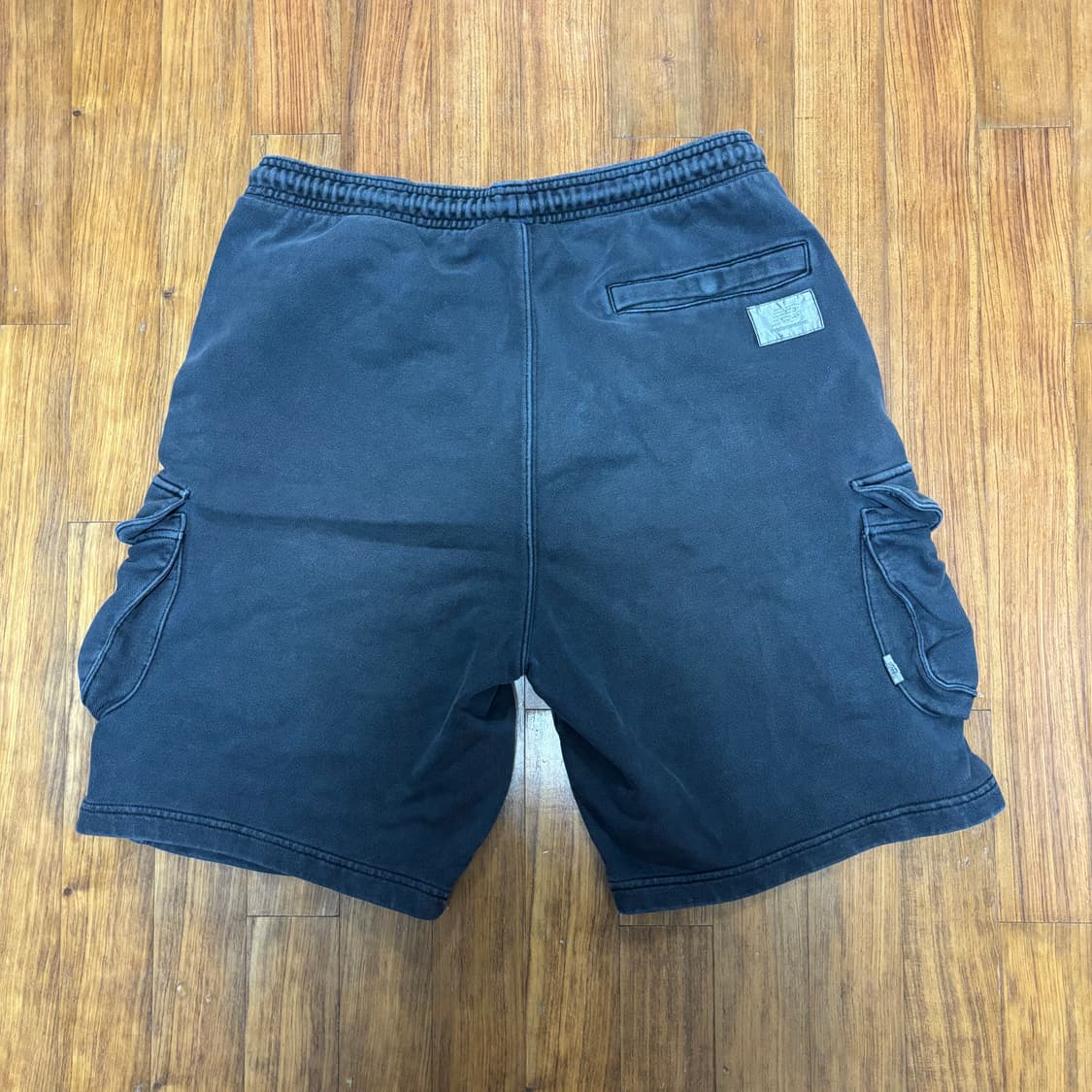 디스이즈네버댓 뉴발란스 피그먼트 카고 스웻 쇼츠 반바지 XL 상품이미지2