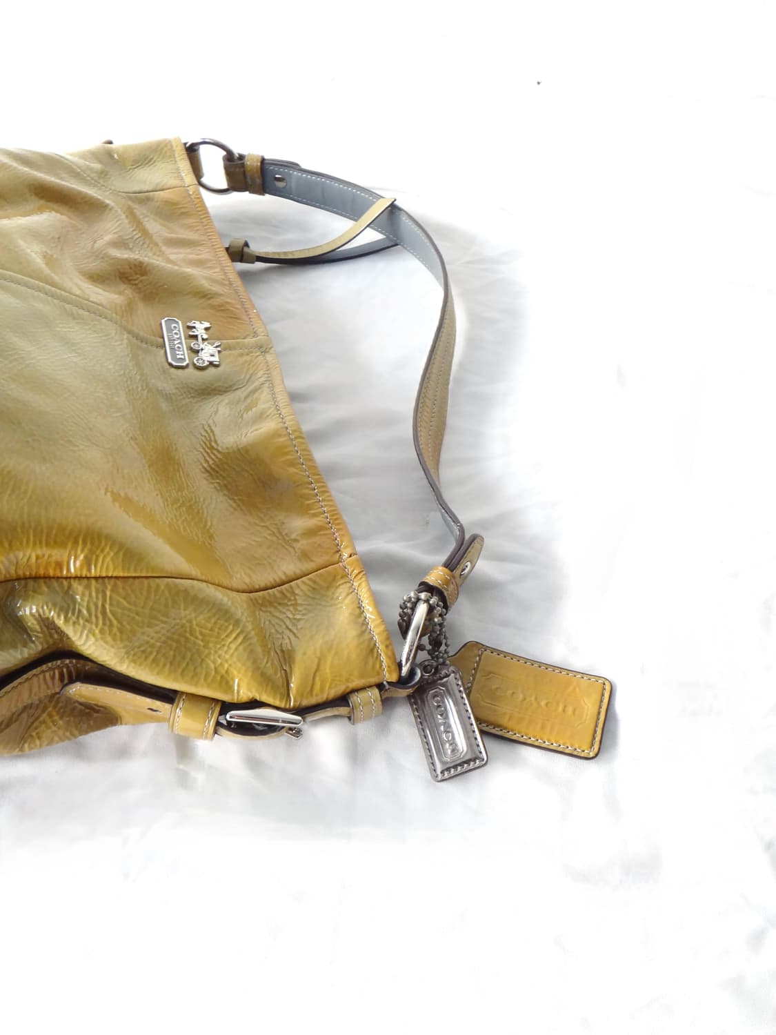 COACH gloosy shoulder lime bag 상품이미지5