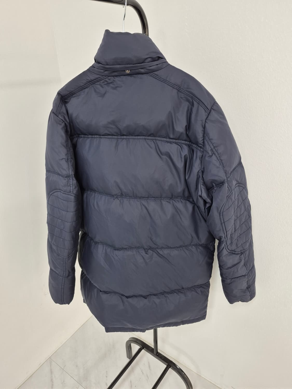 타미힐피거 정품 오리털패딩 사이즈 100 팝니다  상품이미지2