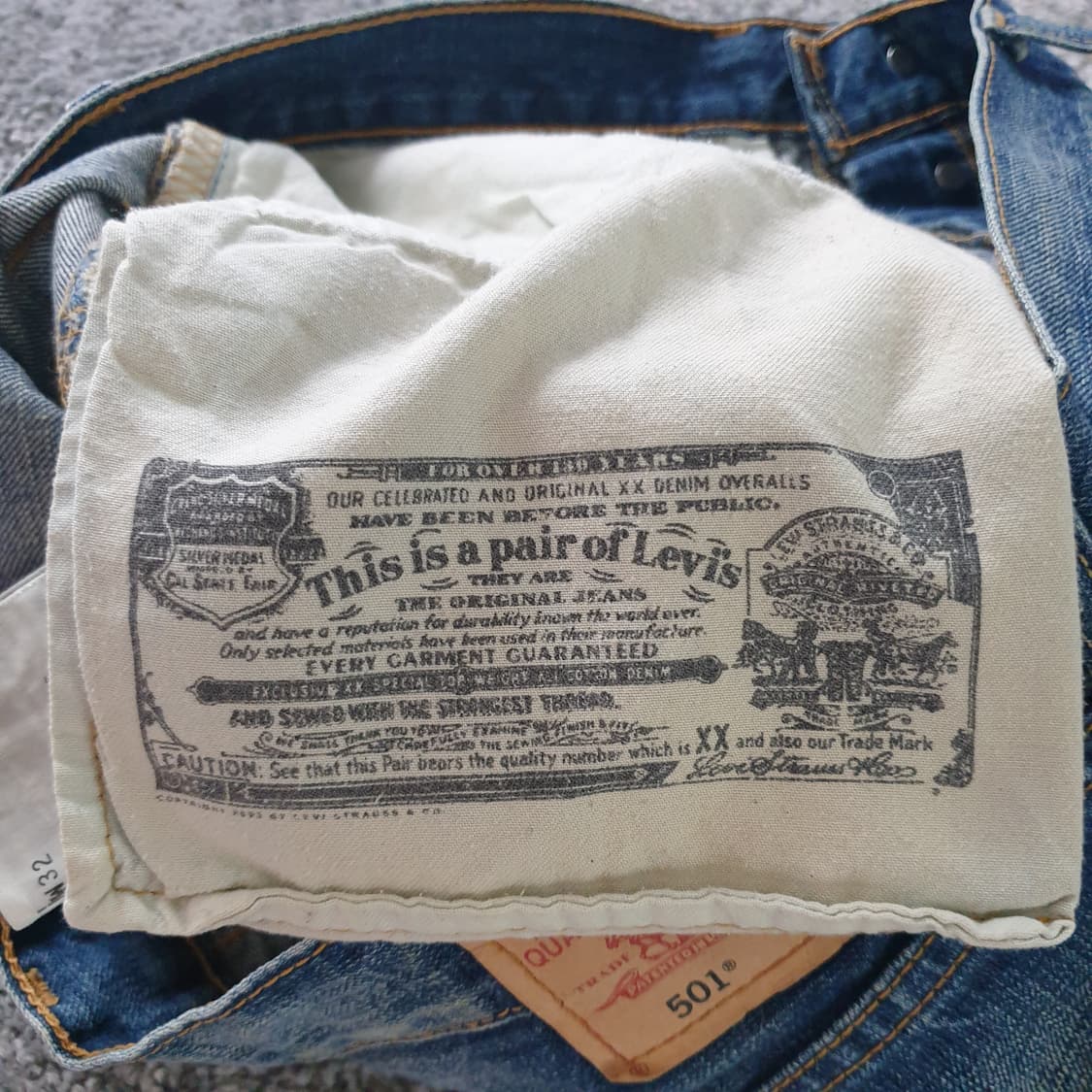 [무료배송] LEVIS 501 데님 숏팬츠 상품이미지8