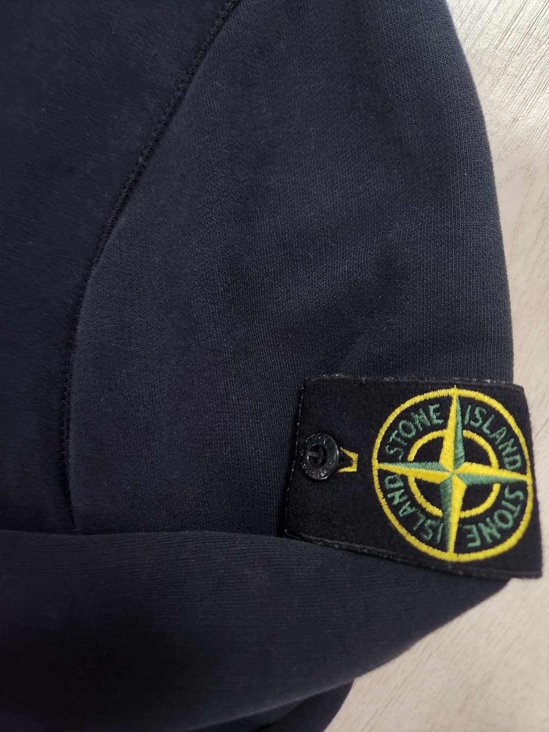 스톤아일랜드 맨투맨 상품이미지2