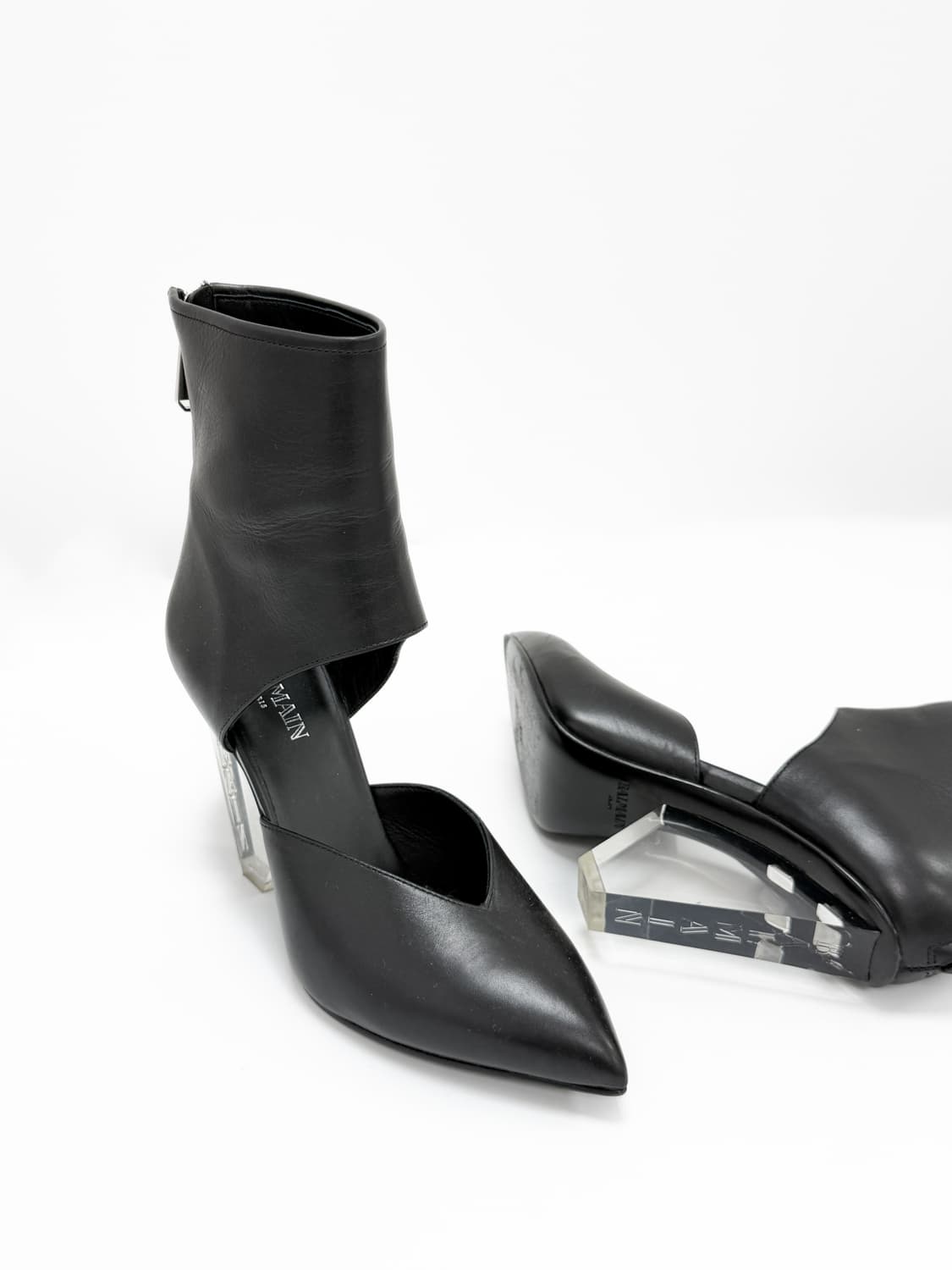 발망 클리어 힐 앵클 스트랩 펌프스 상품이미지1