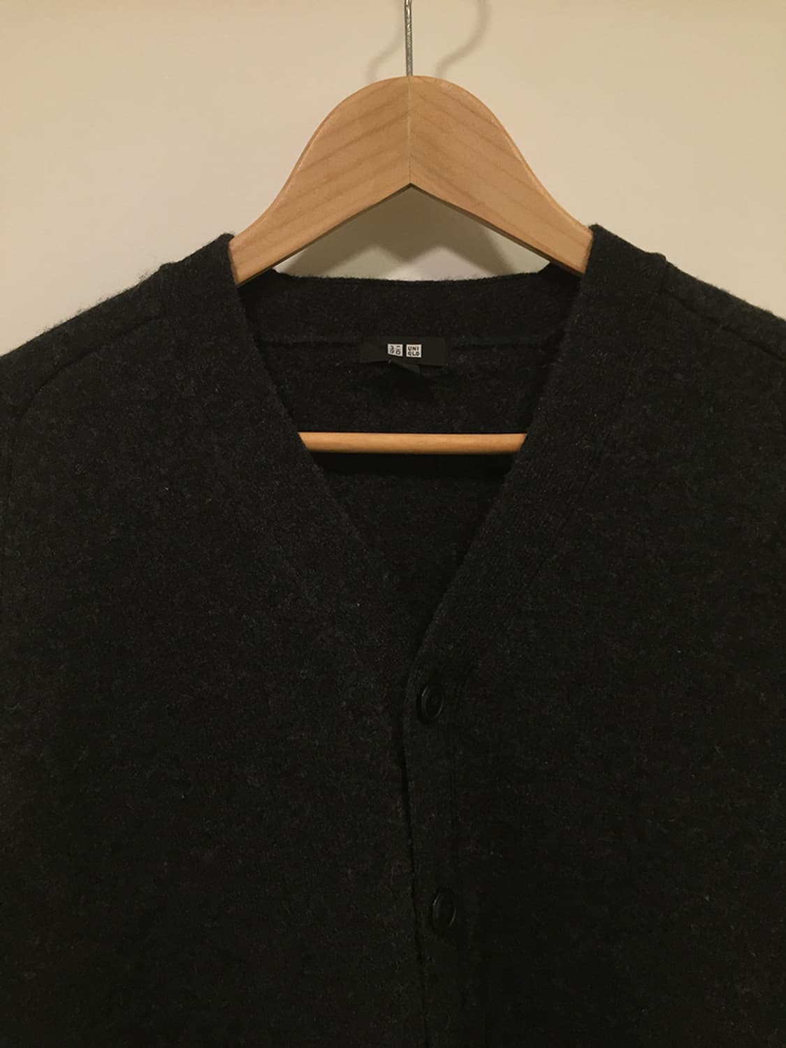 여성 유니클로 V넥 가디건 95 상품이미지3