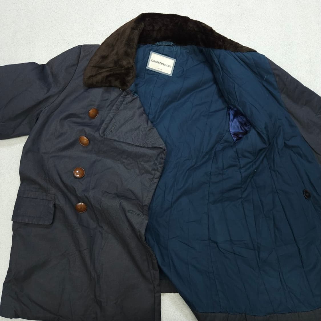 엠포리오 아르마니 코트 상품이미지4