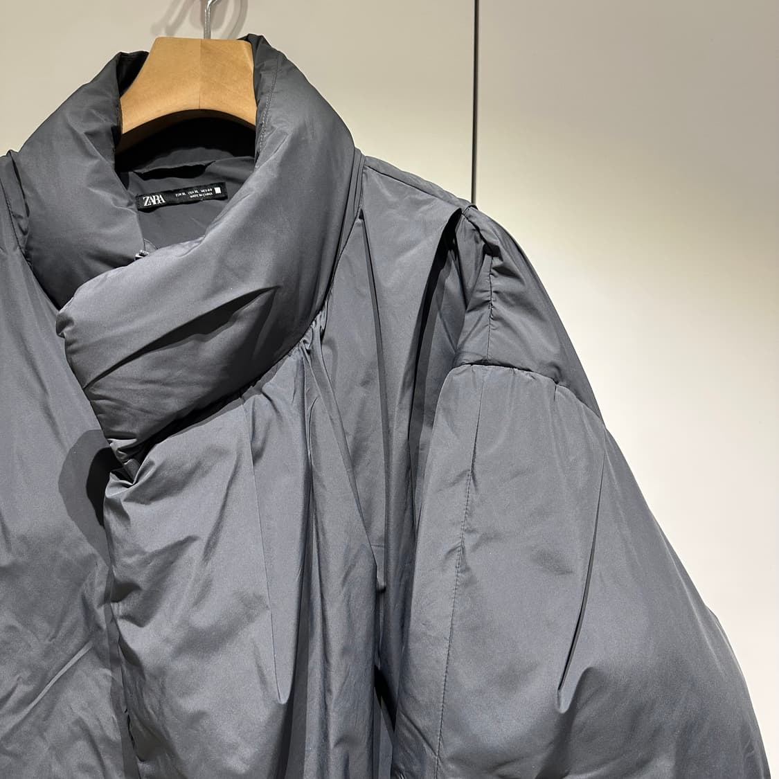 자라 핀치드 패딩 상품이미지3